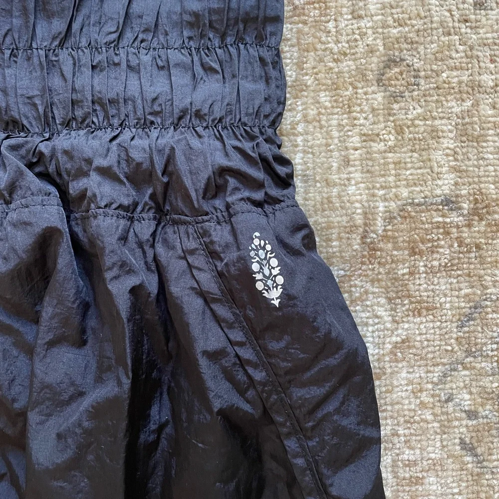 Free People Movement High Waisted Shorts, Size XS - Picture 2 of 6